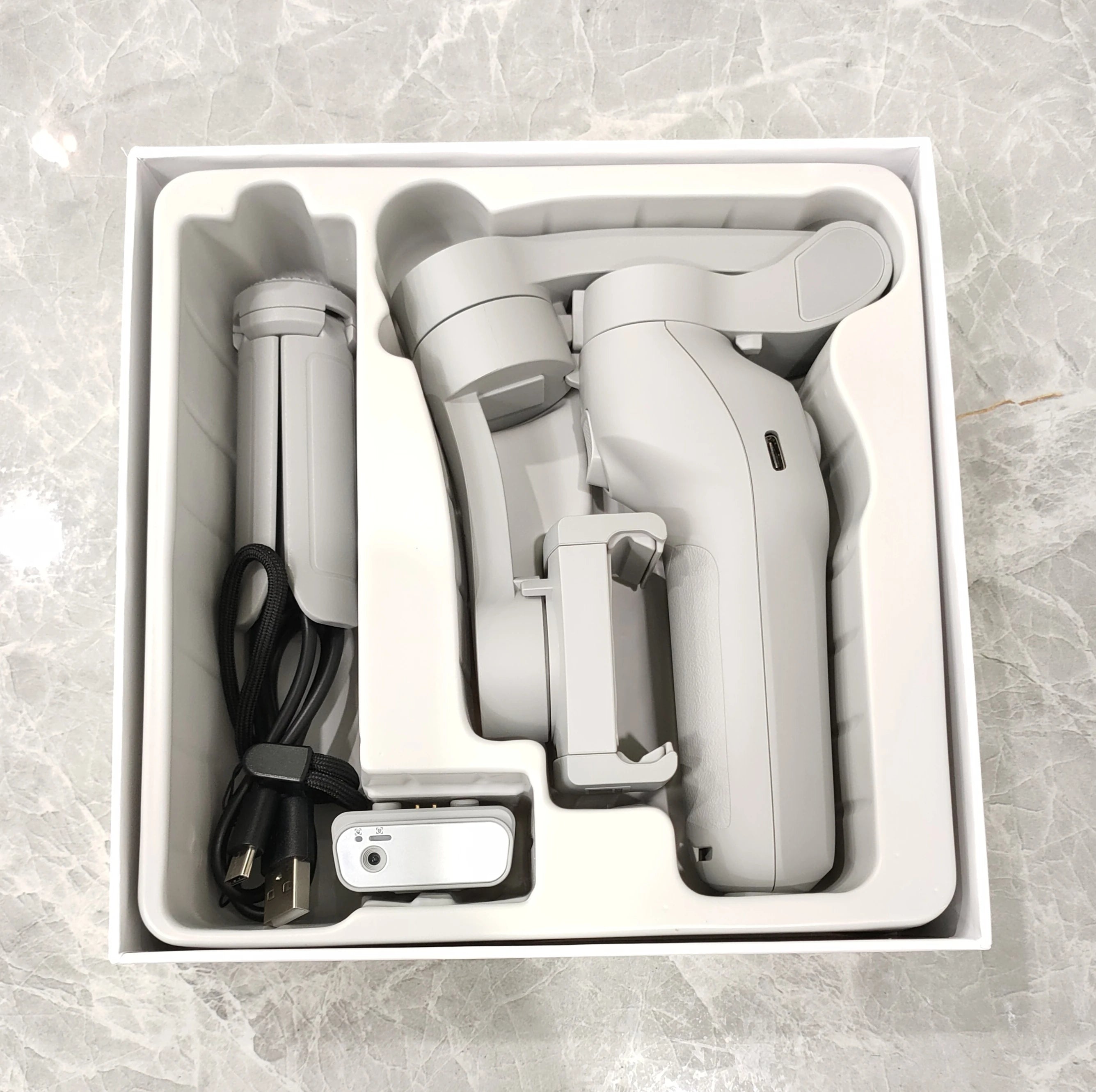 L7C Pro Plus  White Portable Gimbal Phone Stabilizer Automatic Adjustable Phone Dslr   Handheld Gimbal Stabilizer